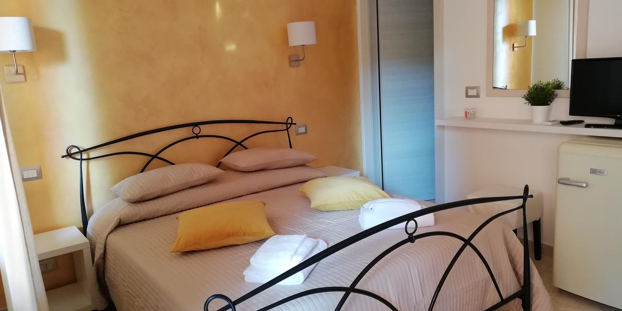 Sea Garden Rooms Termoli Exterior foto